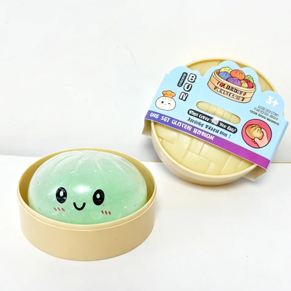 Dumpling with Bamboo Steamer