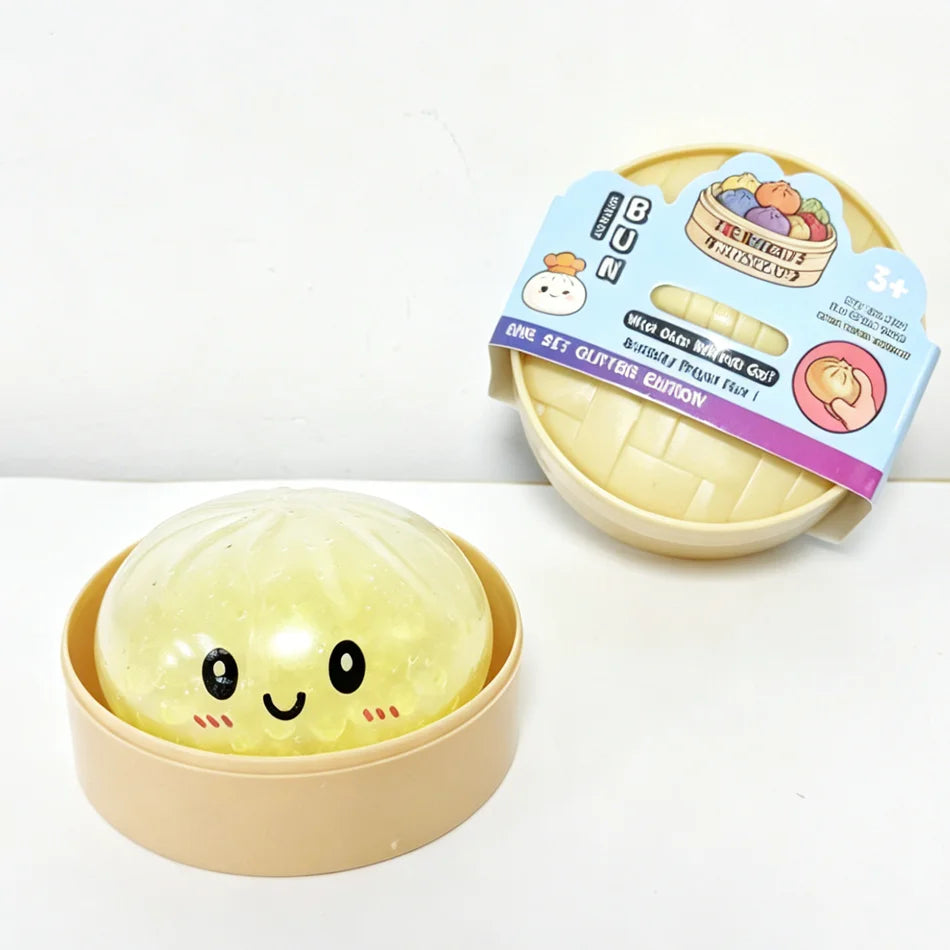 Dumpling with Bamboo Steamer
